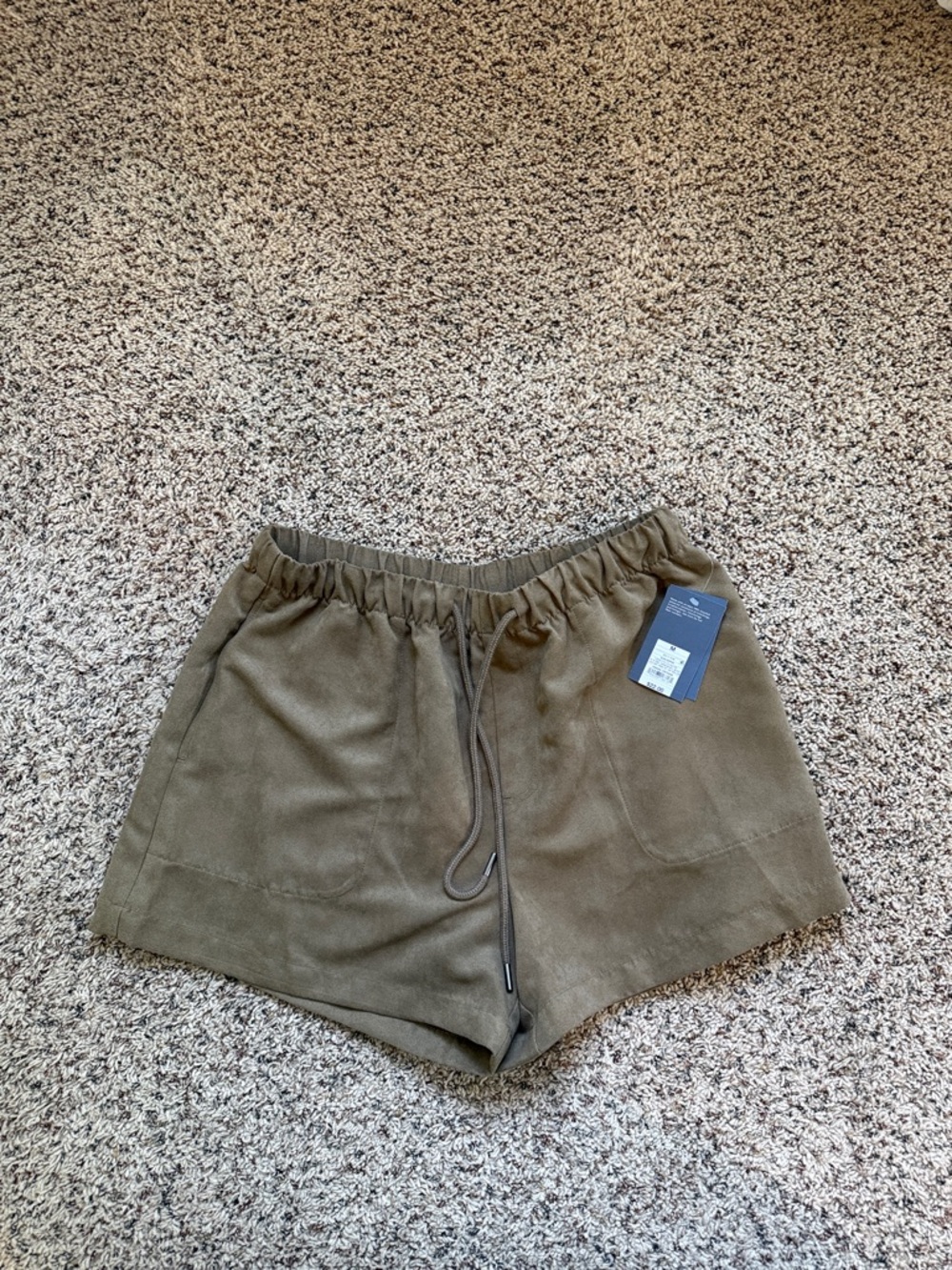 Women’s Olive Drawstring Casual Shorts